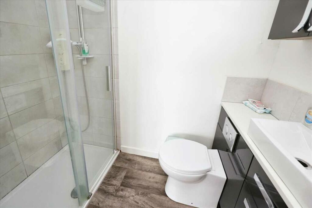 Ensuite Bathroom