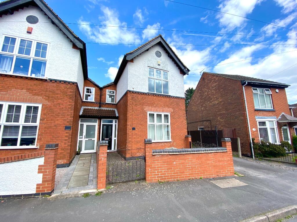 Crescent Road, Coalville, LE67