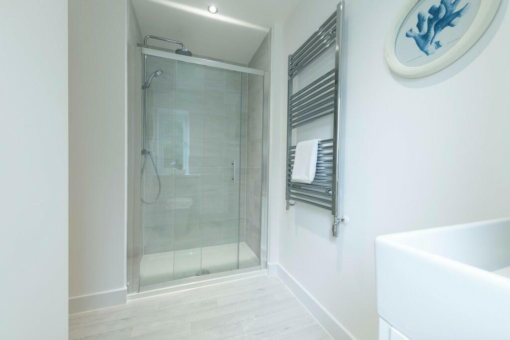 Show Home Shower Rm