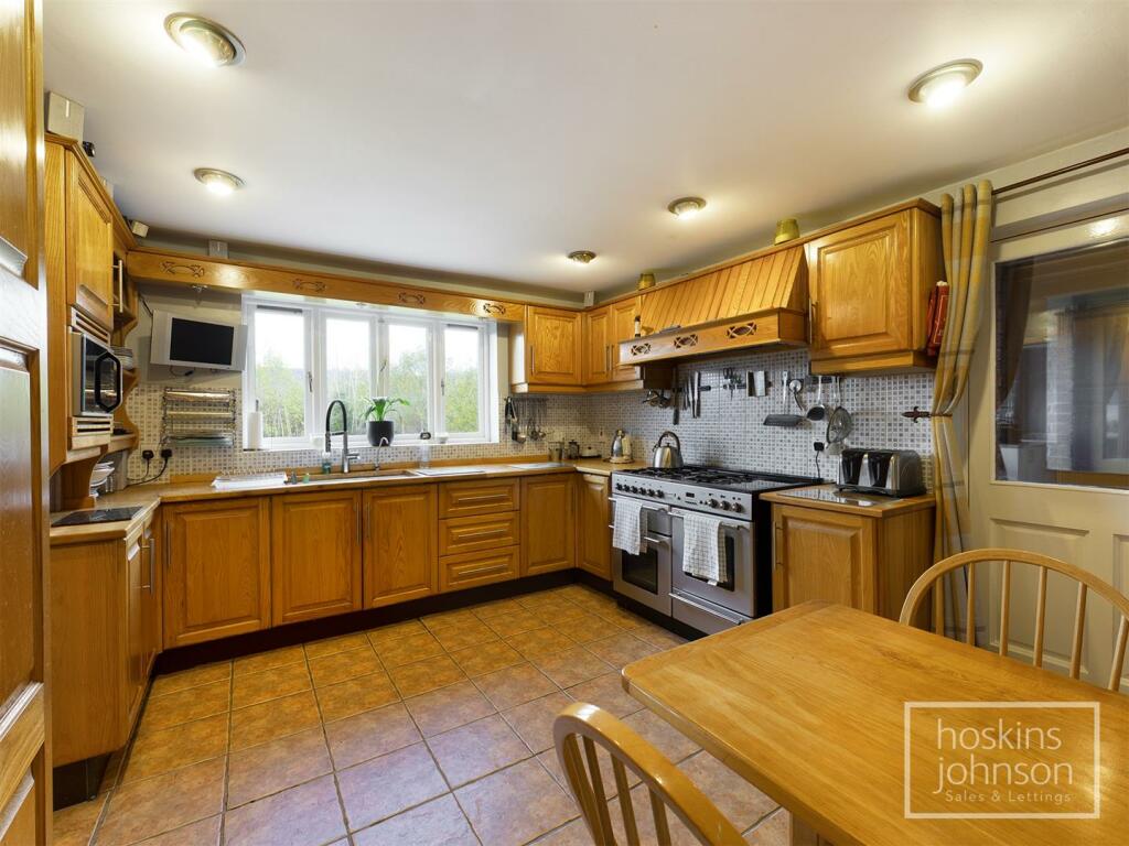 Kitchen/Breakfast Room