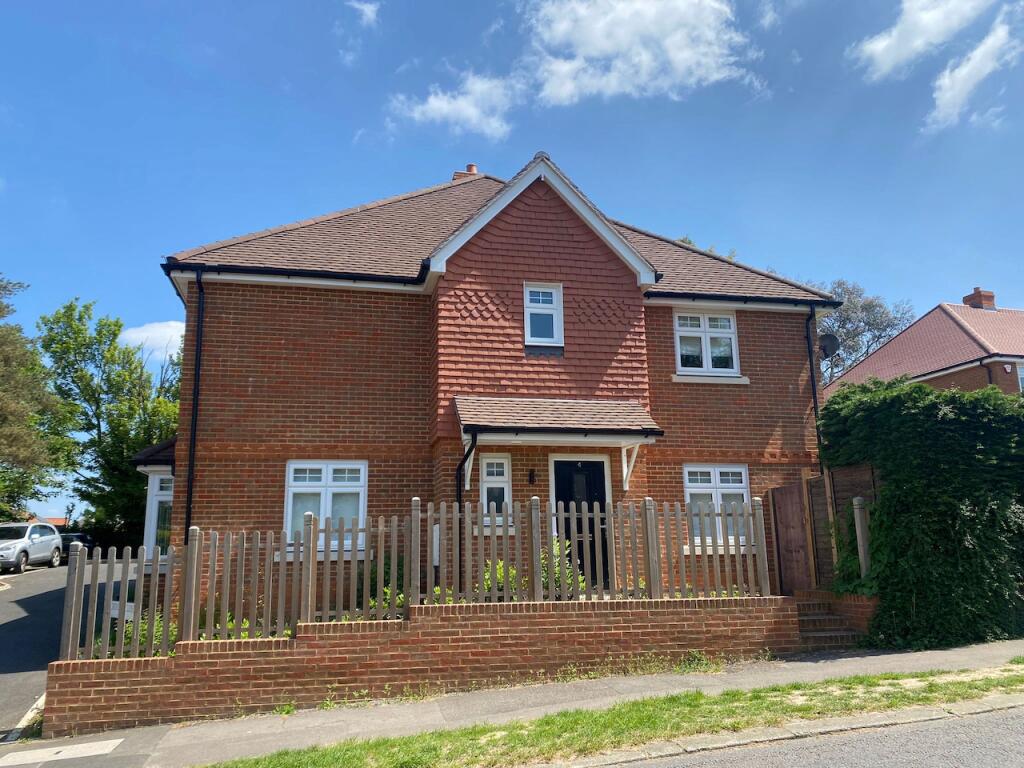 Crossways Close, Bookham, KT23