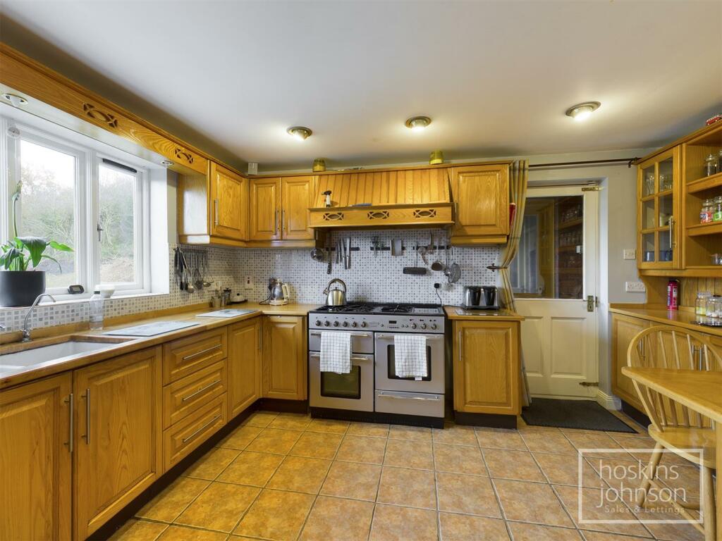 Kitchen/Breakfast Room