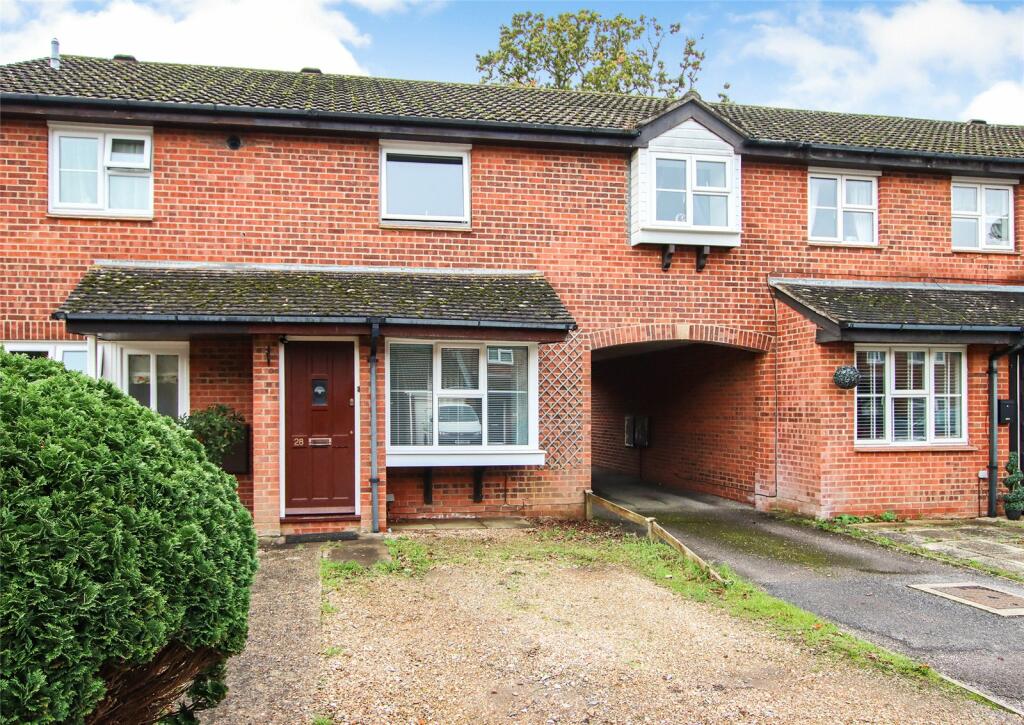 Marram Close, Lymington, Hampshire, SO41