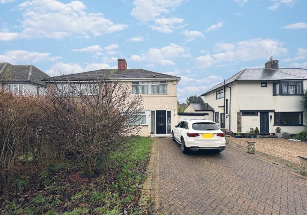 Ongar Road, Pilgrims Hatch, Brentwood, Essex, CM15