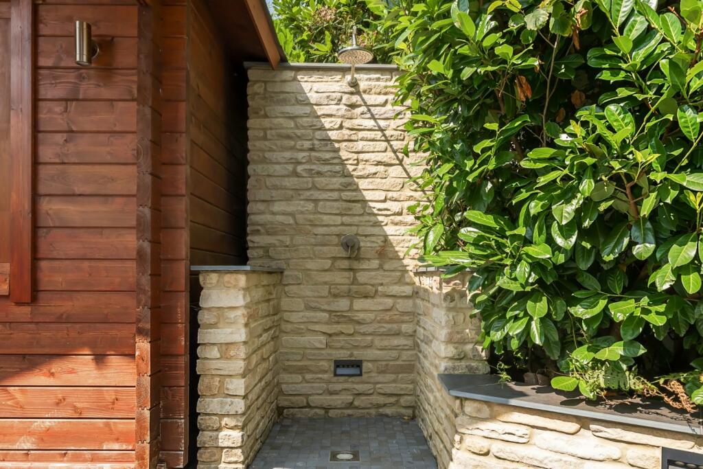 External Shower Area