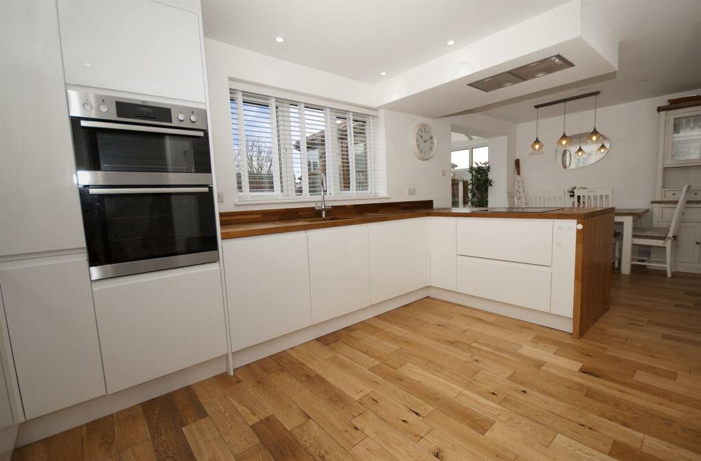 Open Plan Kitchen Diner