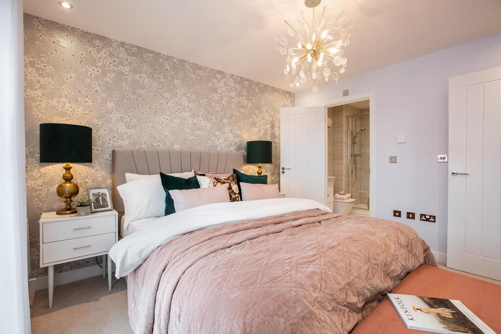 Main bedroom with ample space and en suite shower room- typical Taylor Wimpey home