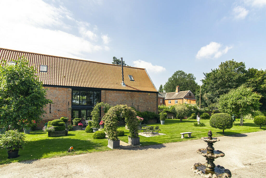 Burlingham Barn, ...