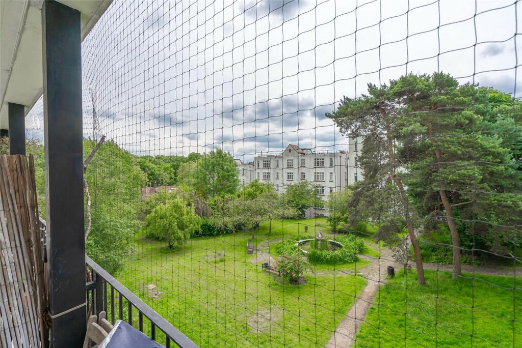 Bedroom Balcony A