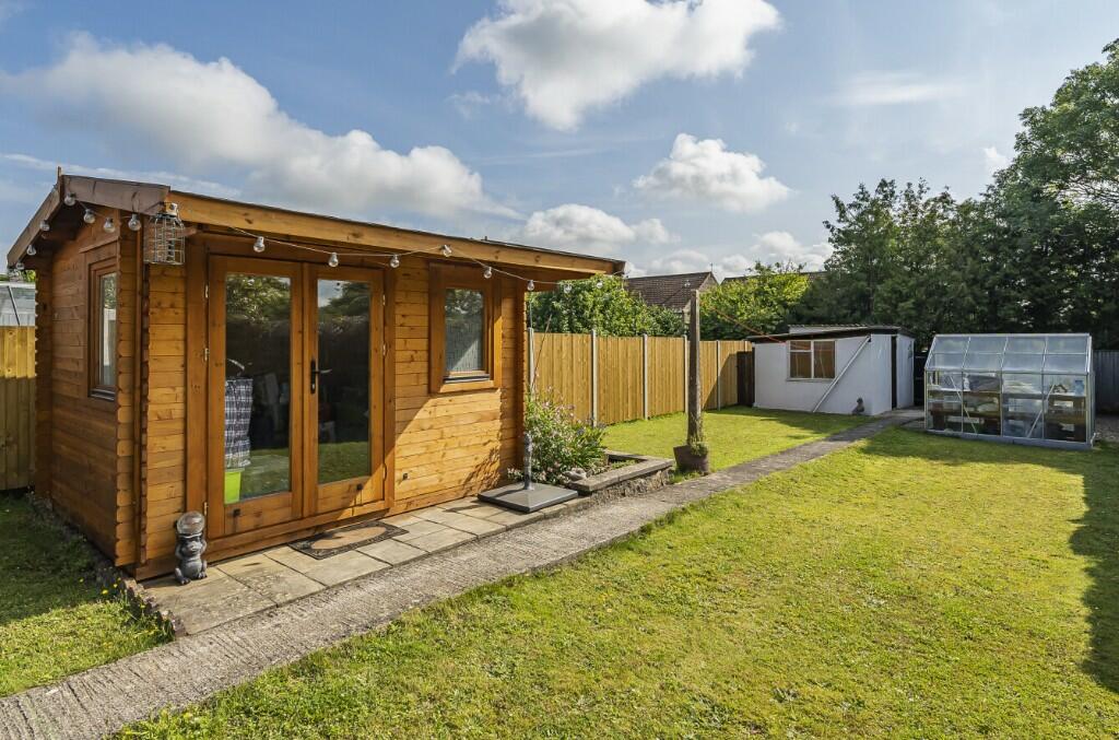 Garden cabin