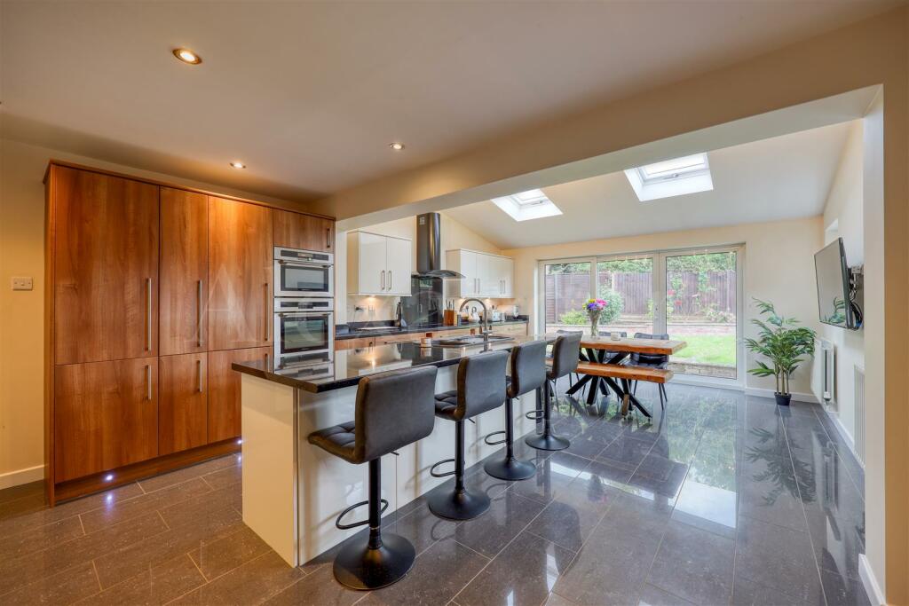 Open-Plan Living Kitchen