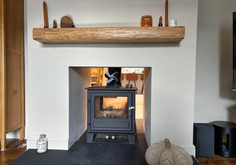 DUAL SIDED FIREPLACE