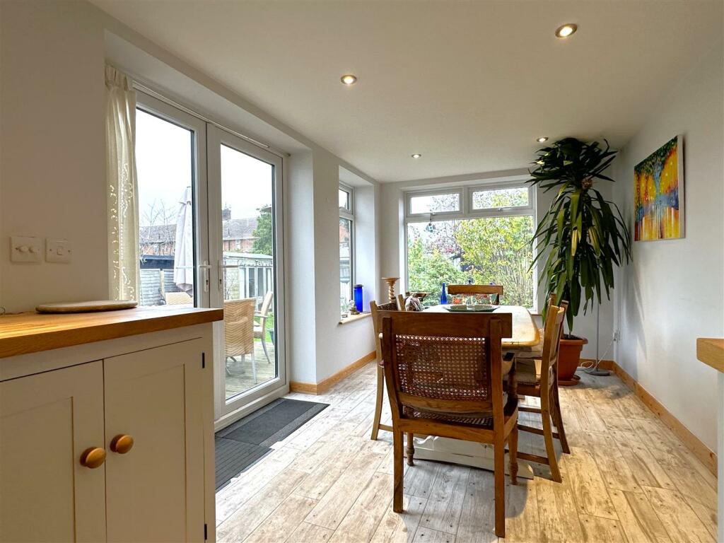 Dining Area With French Doors 195