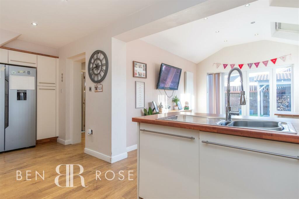 Kitchen/Family Room