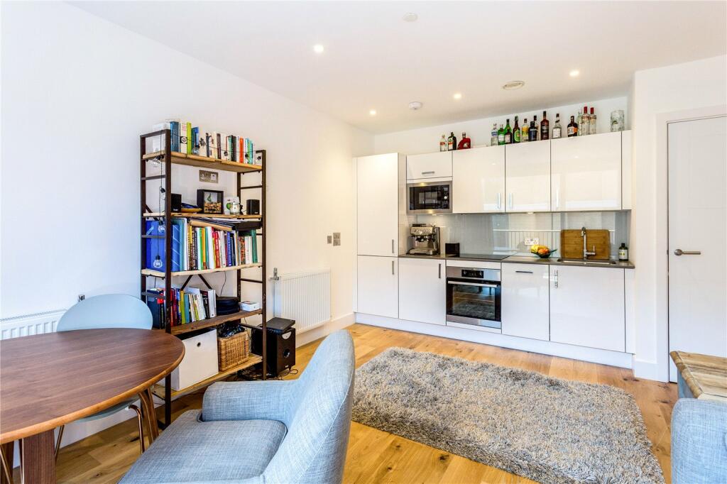 Sitting Room/Kitchen