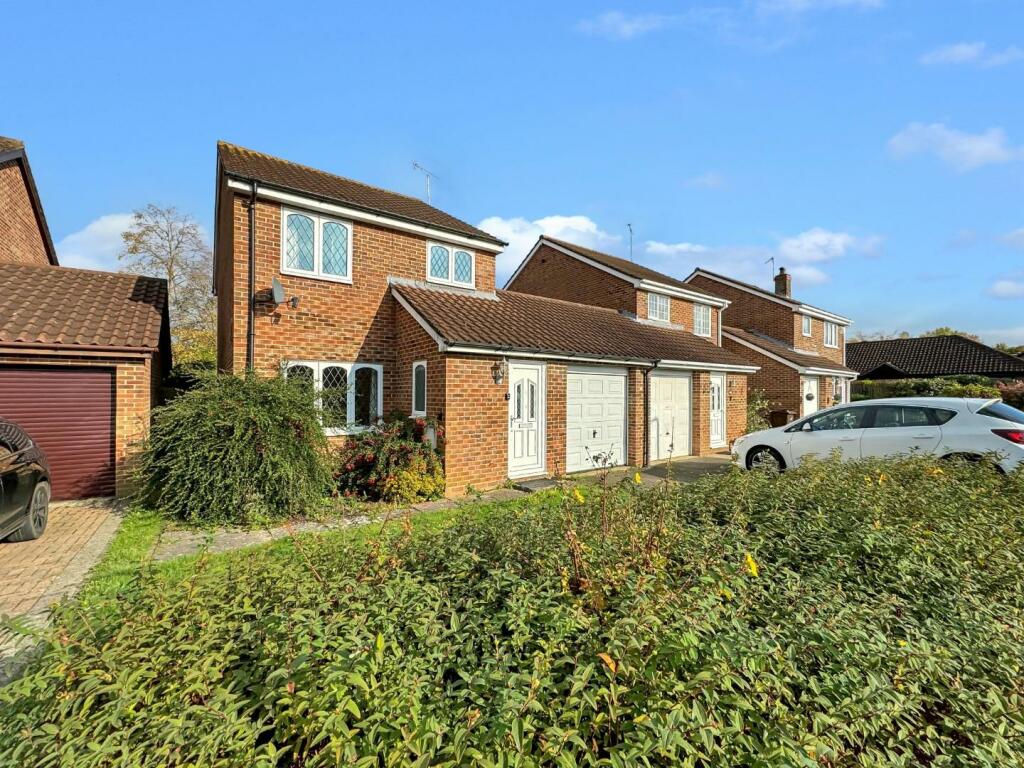 Barnberry Close, Ashford TN23