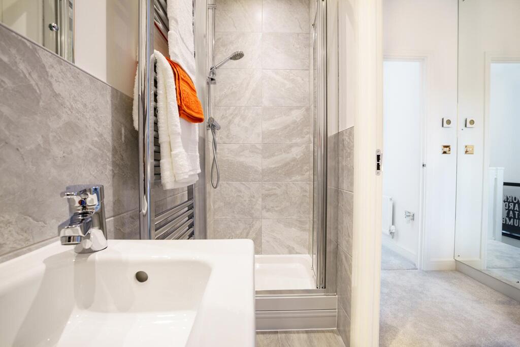 Enjoy having your own en suite shower room to bedroom 1