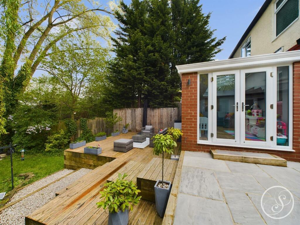 Garden/Decking