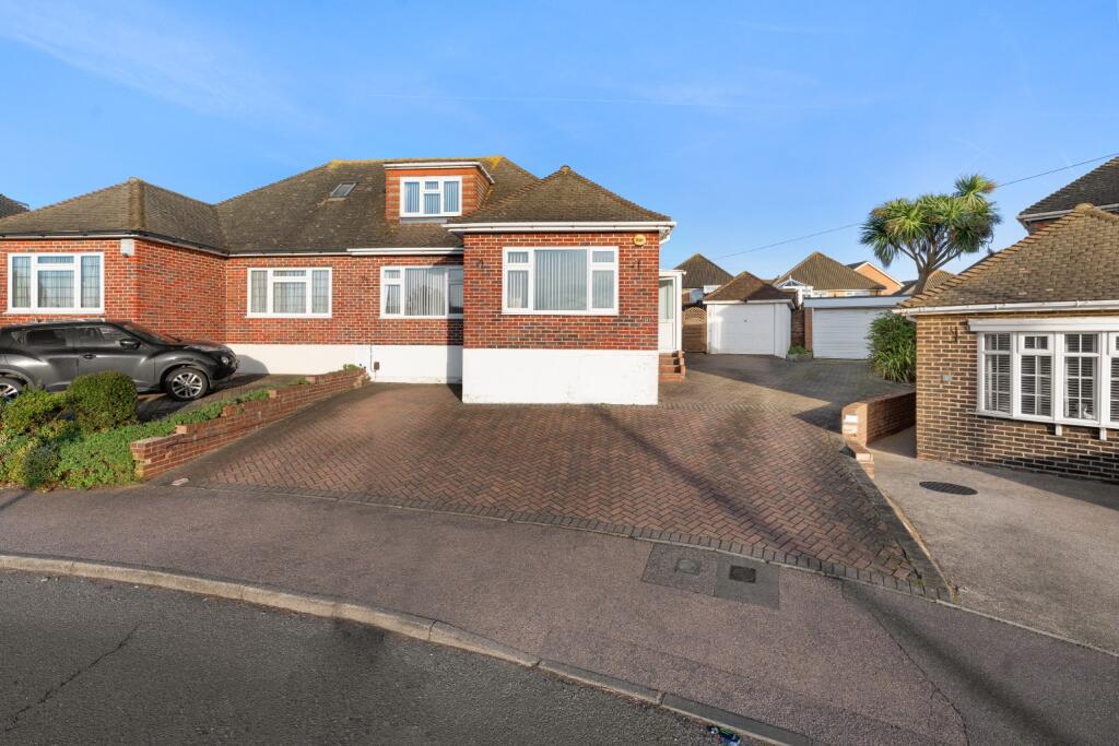 Marling Way, Riverview Park, Gravesend, Kent, DA12 4DN