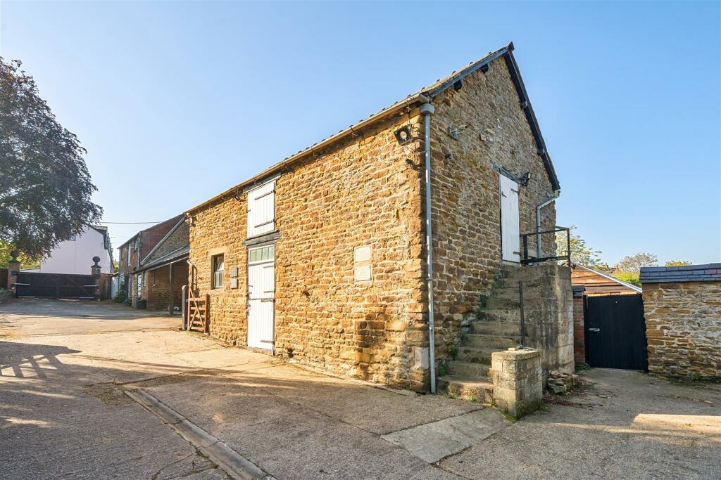 Church Farm, Long Buckby