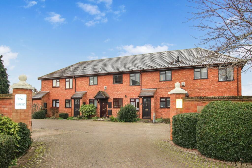 Ivel Close, Langford, Biggleswade, SG18