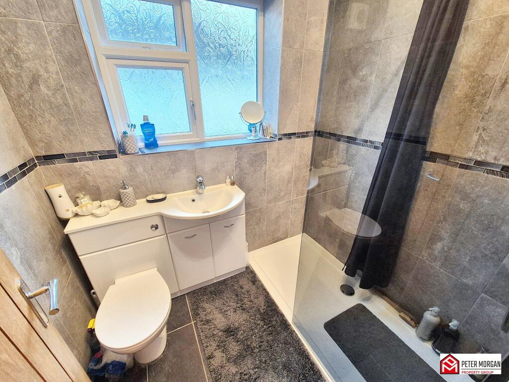 Family Shower Room