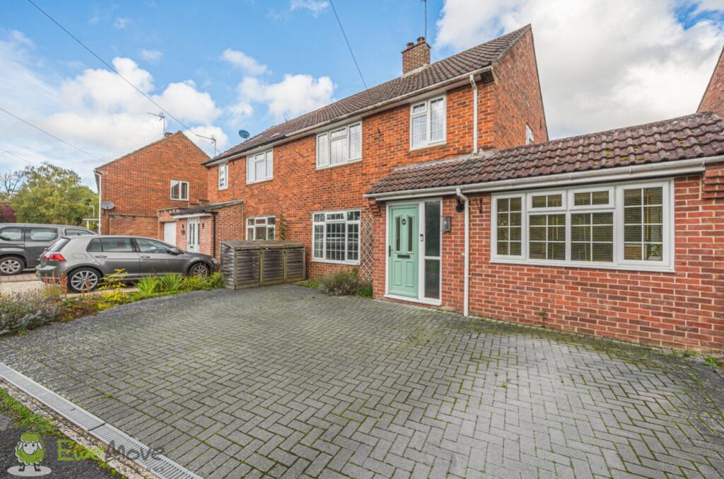 Whitedown Road, Tadley, Hampshire, RG26