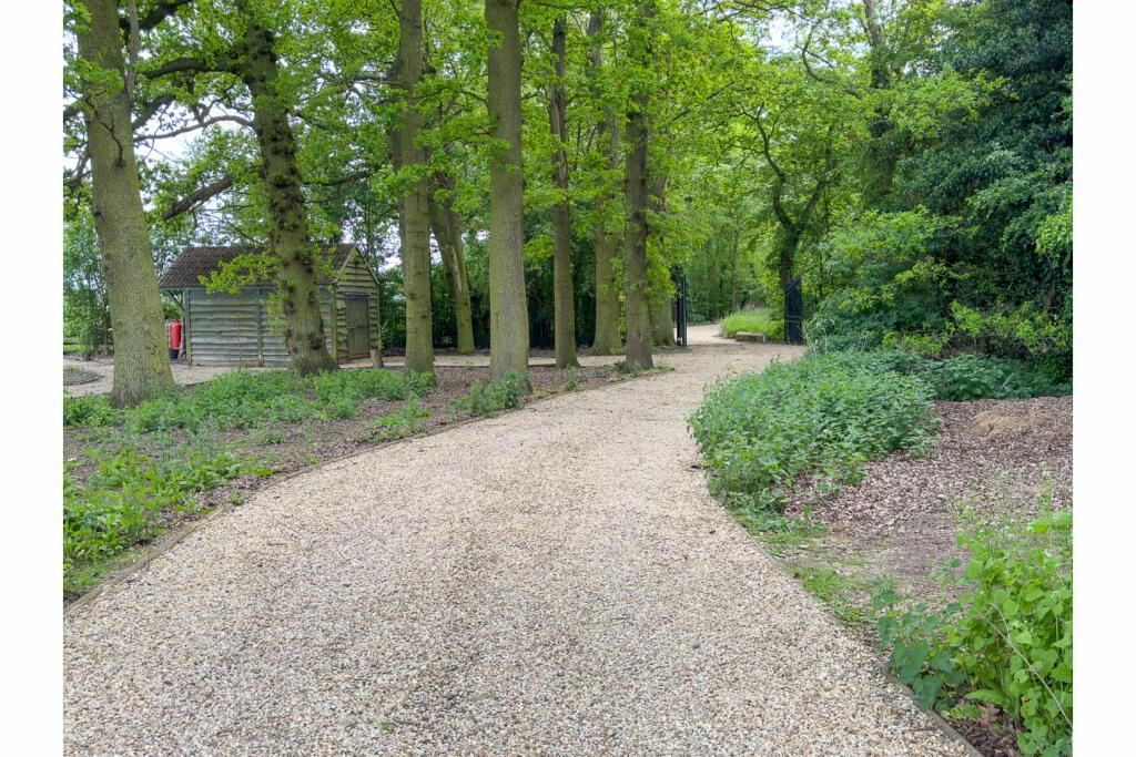 Gated Driveway