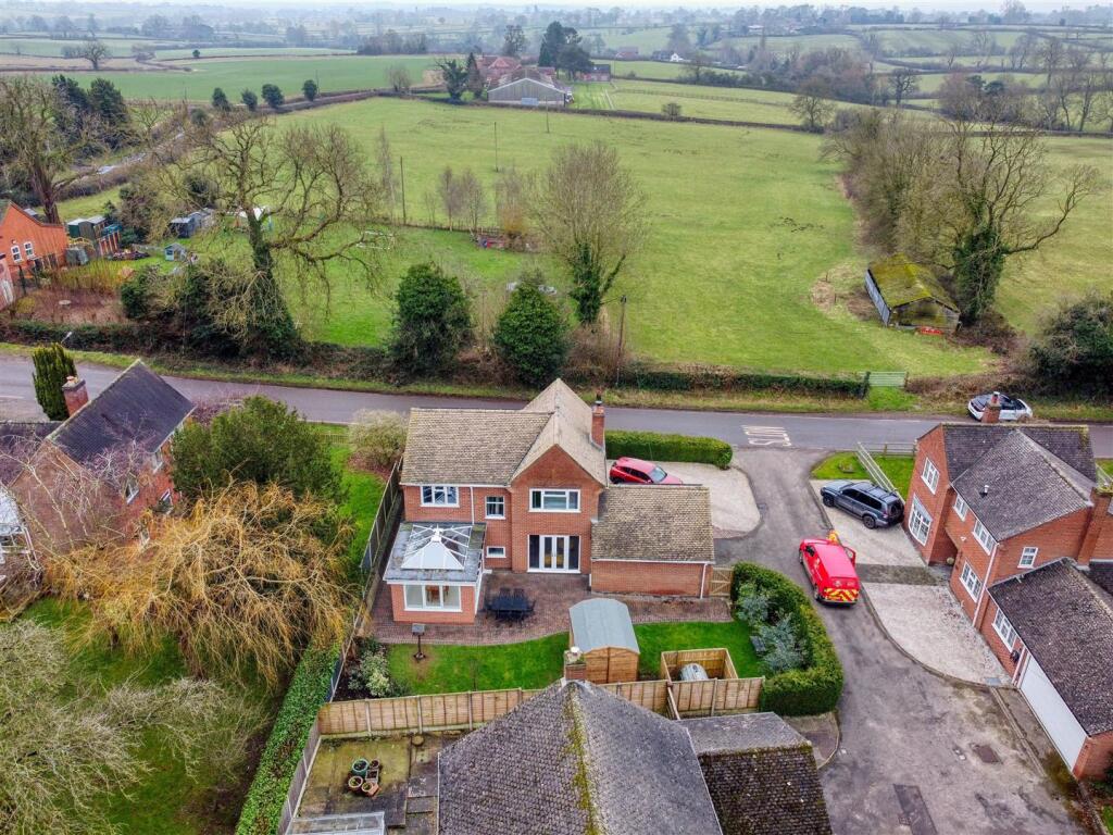 Glebe Close, Long Lane Village, Ashbourne