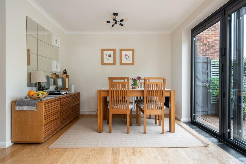 Living/Dining Room