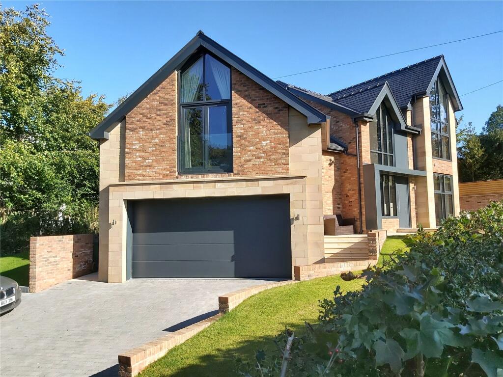 Scott Road, Prestbury, Macclesfield, Cheshire, SK10