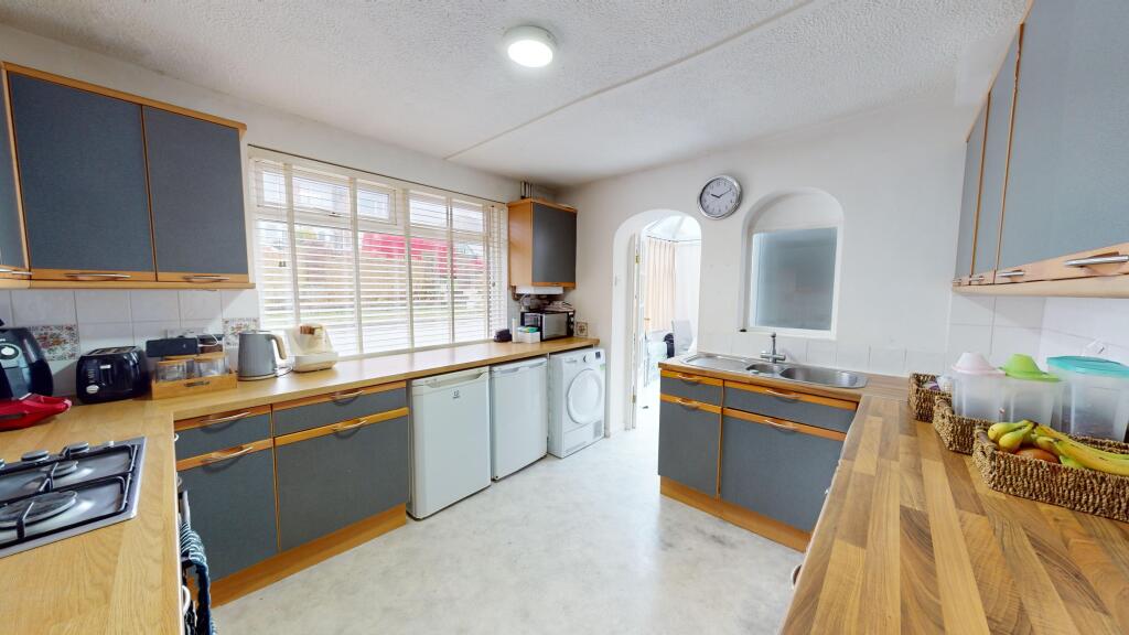 Chalkland Rise, Woodingdean, Brighton, BN2