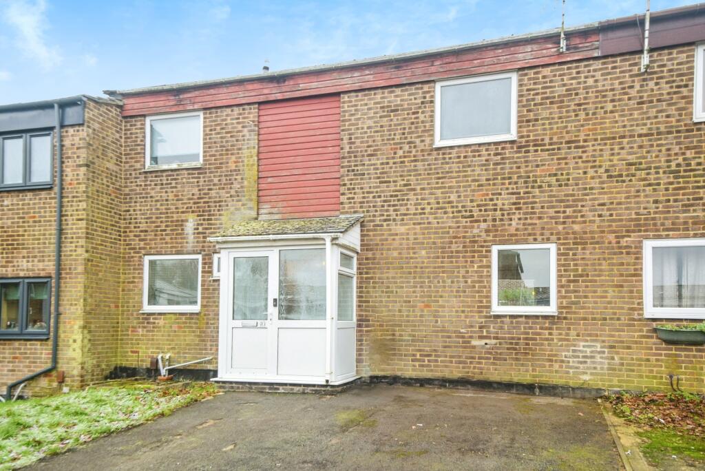 Kennedy Drive - Eldene, Swindon, SN3