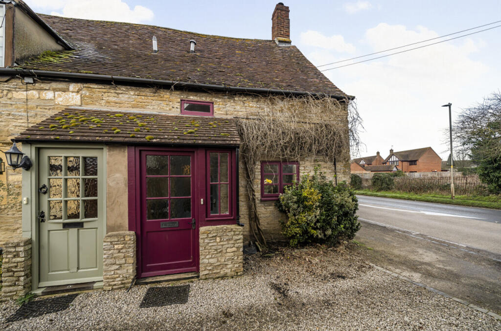 Main Street, Bretforton, Evesham