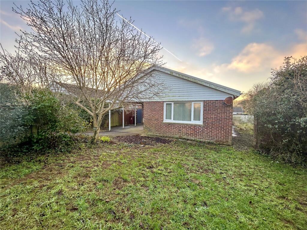 Fleming Way, Neyland, Milford Haven, Pembrokeshire, SA73