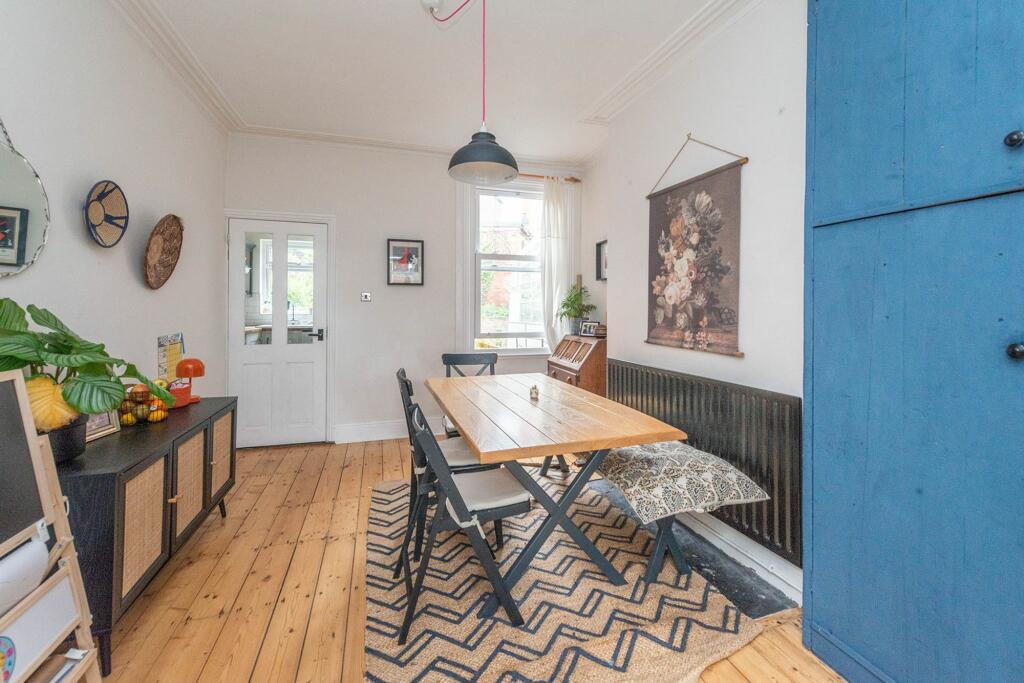 SITTING ROOM DINING ROOM AND KITCHEN