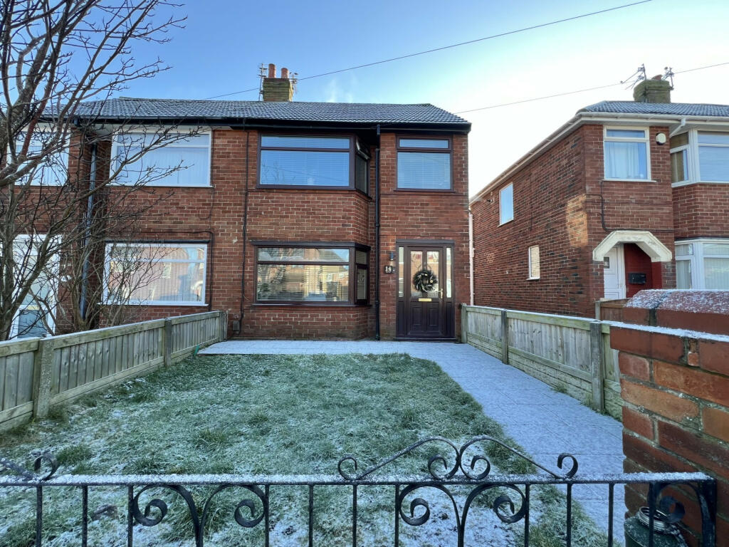 Ainsdale Avenue,  Bispham, FY2