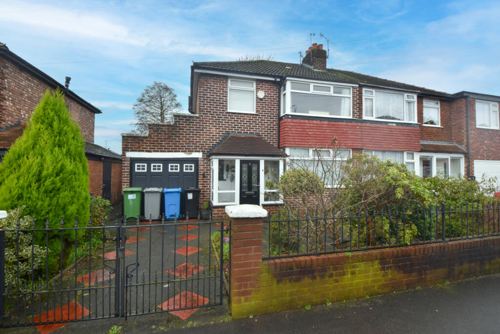 3 Bedroom Semi Detached for Sale