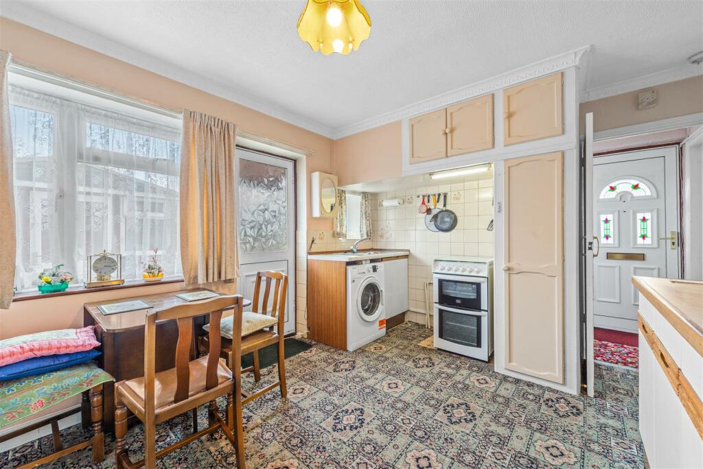 Kitchen/Dining Room