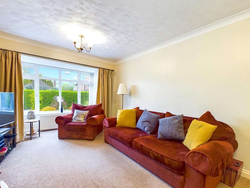 1a Sefton Avenue - Living Room2