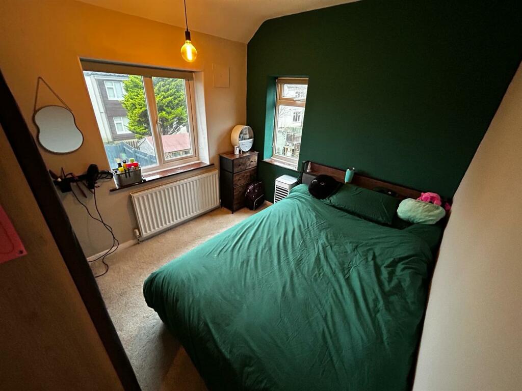 BEDROOM TWO