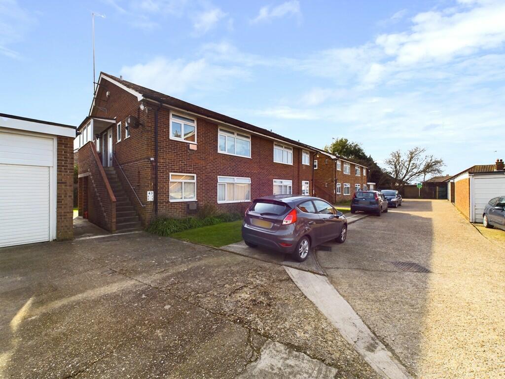 Highdown Avenue, Worthing, BN13 1QL