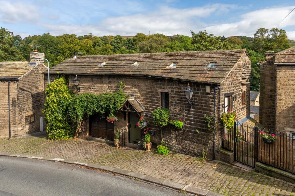 Freedom Mill Barn, East Morton