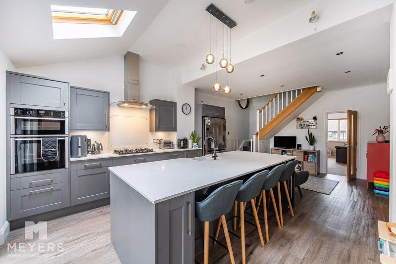 Stunning Modern Kitchen