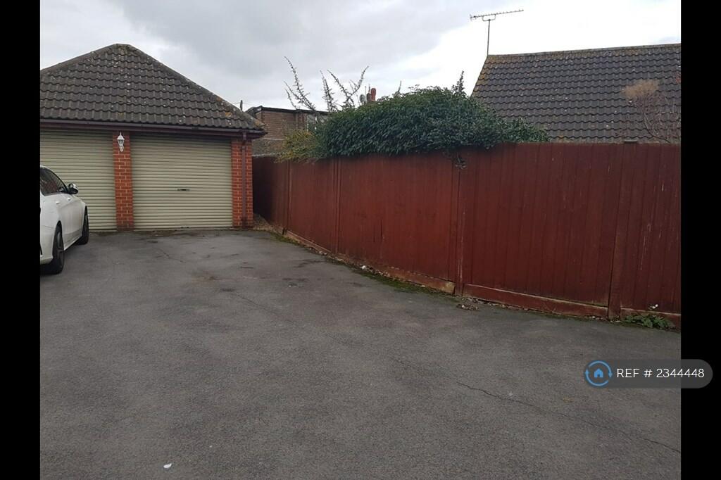 Single Detached Garage