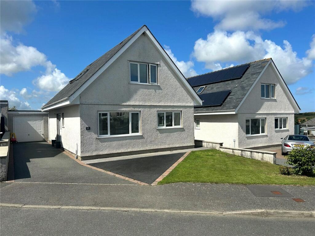 Tyn Rhos Estate, Penysarn, Anglesey, Sir Ynys Mon, LL69