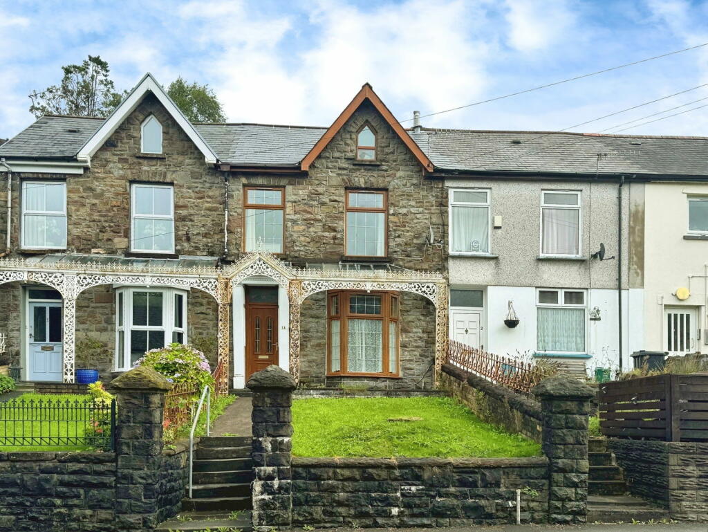 Llewellyn Street, Pentre, CF41 7BY