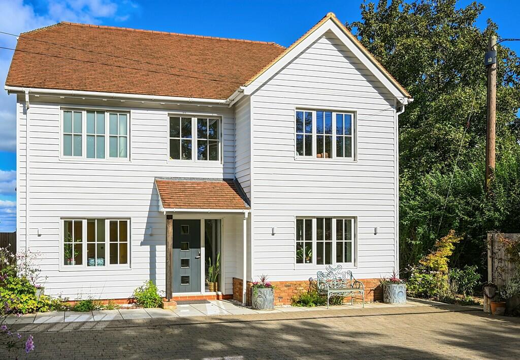 Udimore, Near Rye, East Sussex TN31 6AY 