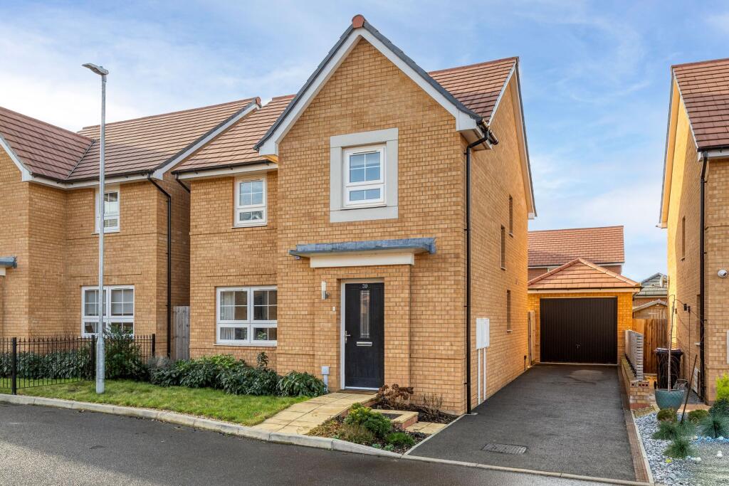 Belpaire Close, Lower Stondon, SG16