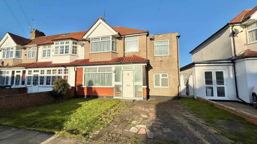 Cheltenham Place, Kenton, Harrow, HA3